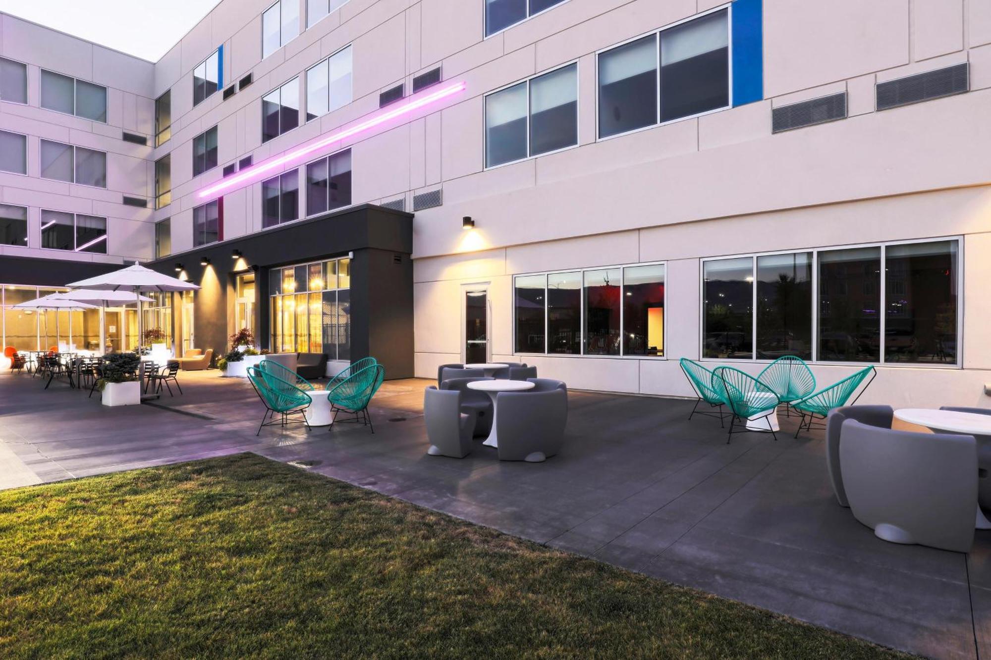 Aloft Reno Tahoe International Airport Экстерьер фото